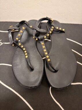 Gucci Black Leather T-Strap Sandals with Gold Studs